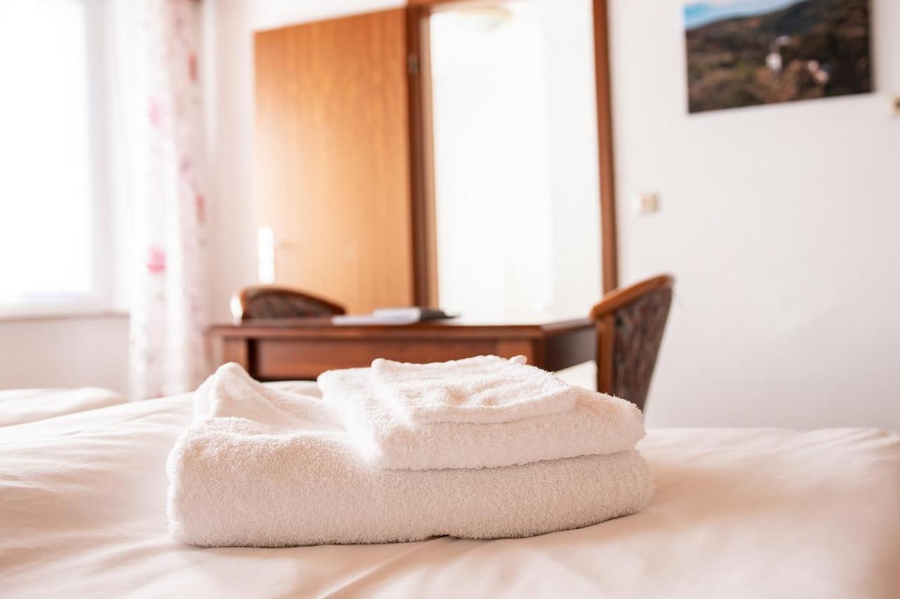 Hotel Huberty Kautenbach Dış mekan fotoğraf